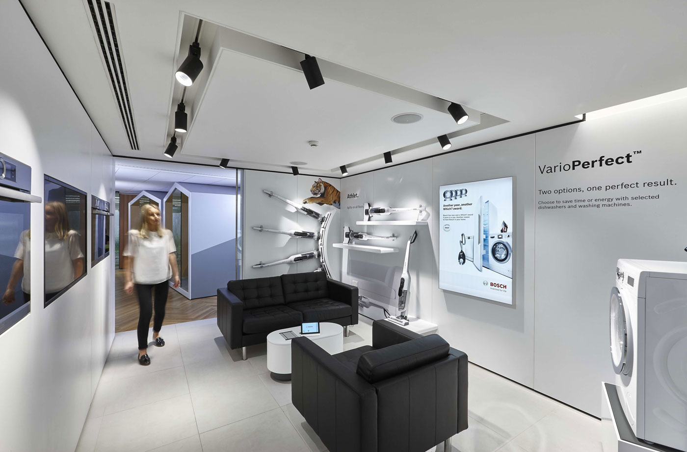 New Siemens Bosch Neff showroom at Siemens Home Headquarters in Milton Keynes | Commercial Photographer