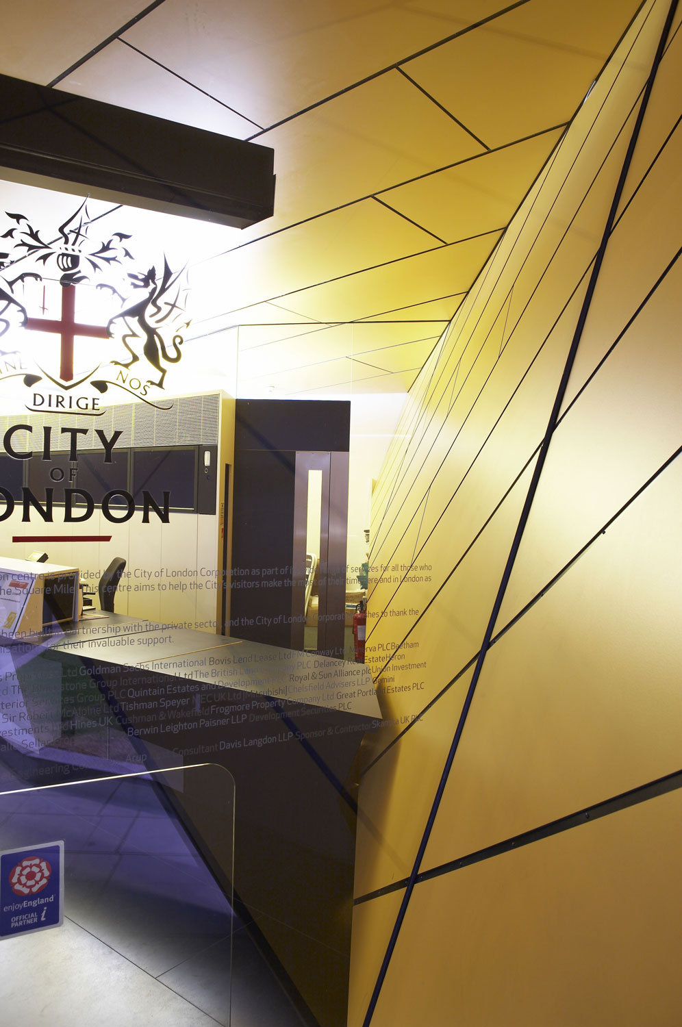 City of London Information Centre | Architectural Building Photographer